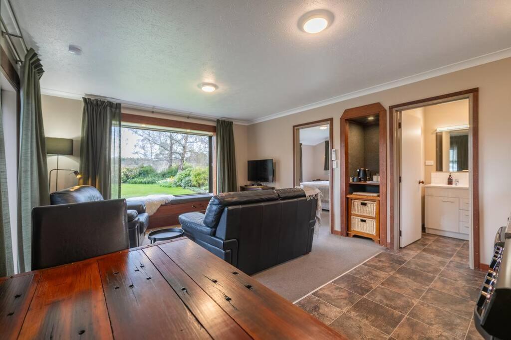 Te Anau Cottage エクステリア 写真